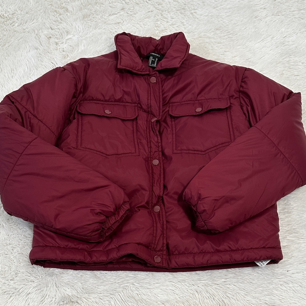 🪉 Forever 21 Puffer Jacket